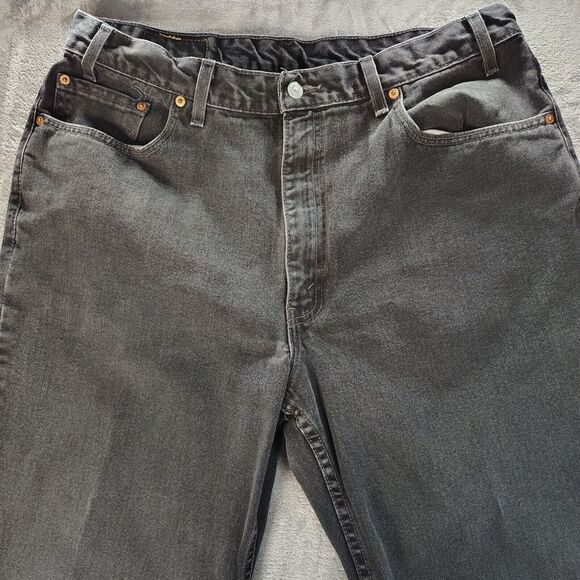 VTG Levis 550 Jeans Mens 40x32 Fits 36x32 Black 90s Relaxed Grunge Faded Denim - Picture 5 of 16